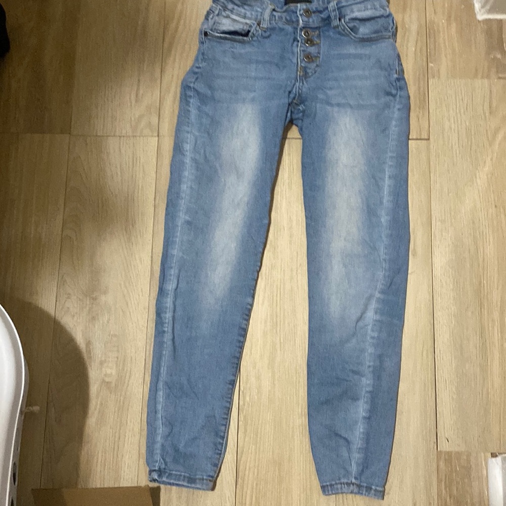 blue denim skinny jeans!